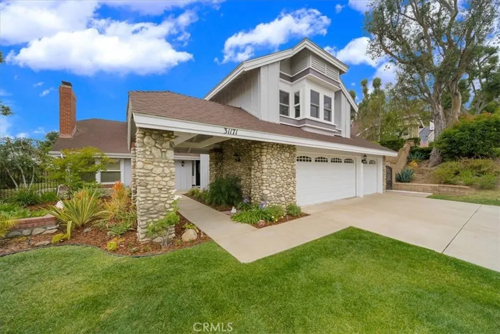 Welcome to the "Belford Estate" on Santa Margarita Place — a rare opportunity in the coastal equestrian enclave of Belford Terrace in historic San Juan Capistrano.