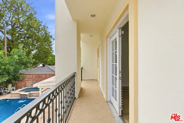 23114 Mariano Street, Woodland Hills, California 91367