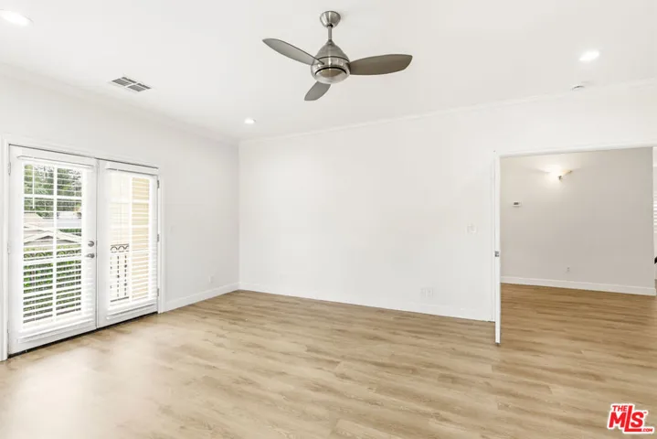 23114 Mariano Street, Woodland Hills, California 91367