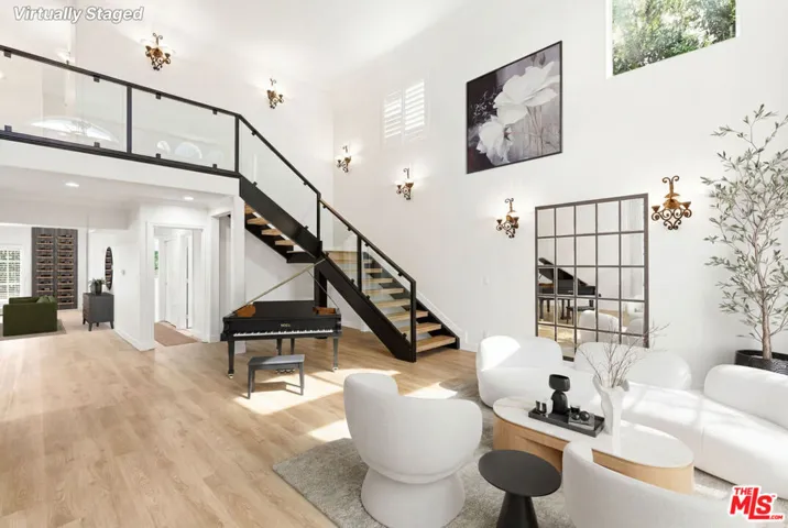 23114 Mariano Street, Woodland Hills, California 91367