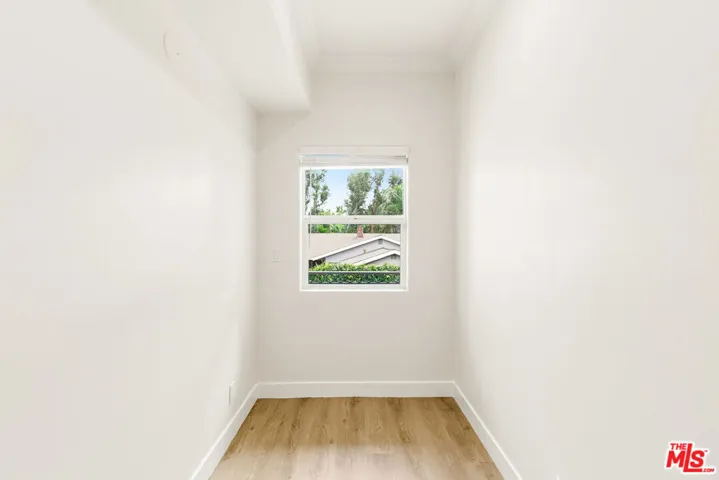 23114 Mariano Street, Woodland Hills, California 91367