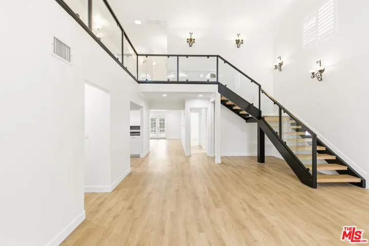 23114 Mariano Street, Woodland Hills, California 91367
