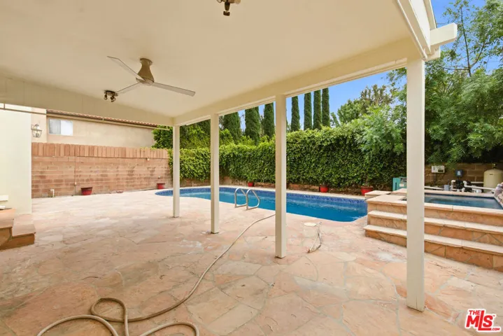 23114 Mariano Street, Woodland Hills, California 91367