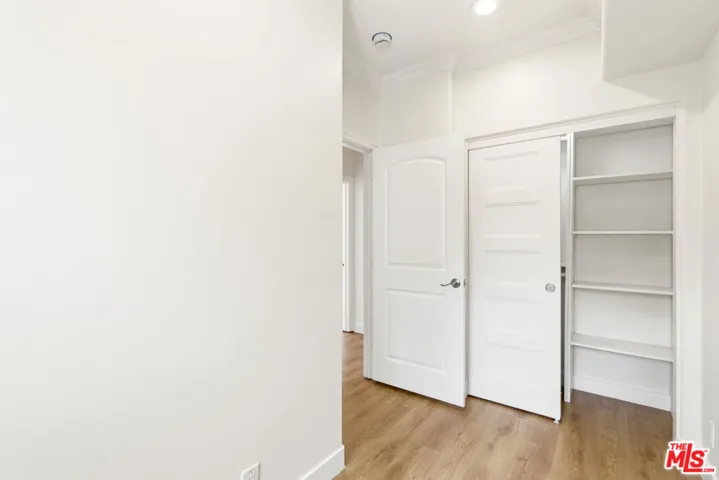 23114 Mariano Street, Woodland Hills, California 91367