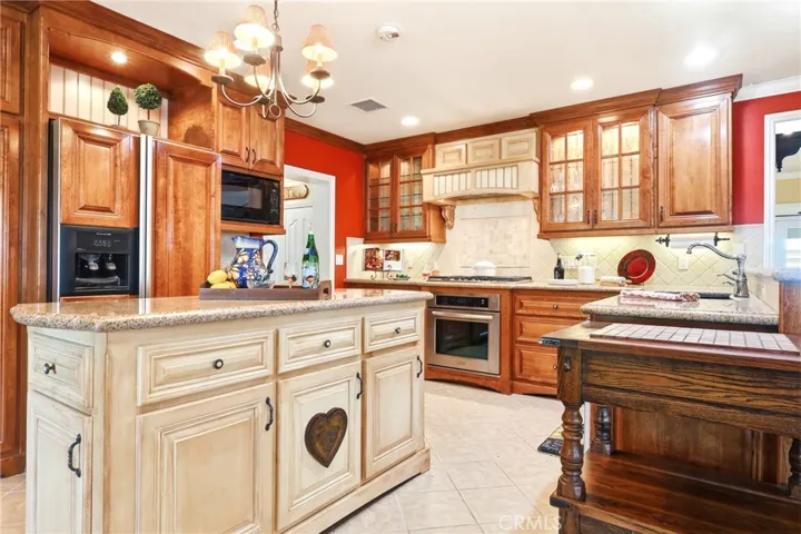 12568 Bryant, Yucaipa, California 92399
