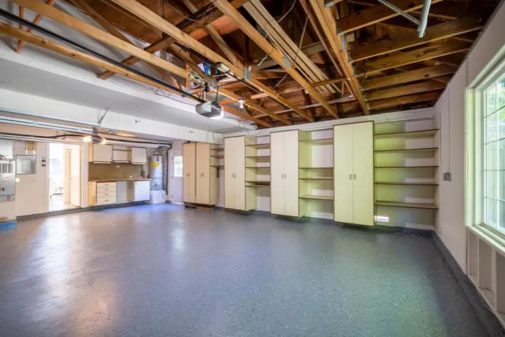 290 Billingsgate Lane, Foster City, California 94404