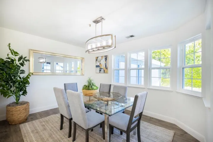 290 Billingsgate Lane, Foster City, California 94404