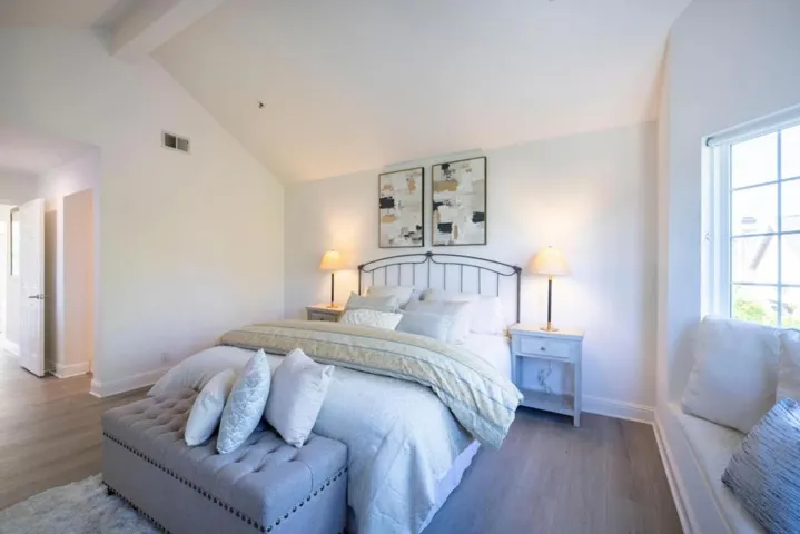290 Billingsgate Lane, Foster City, California 94404
