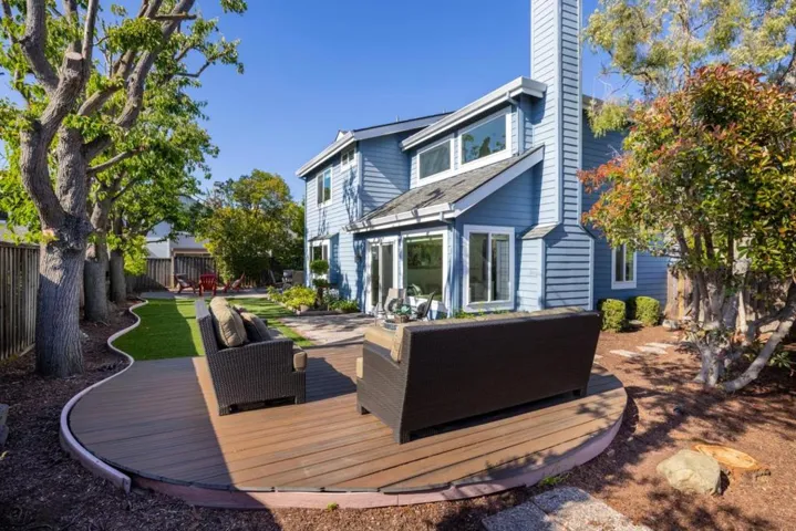 290 Billingsgate Lane, Foster City, California 94404