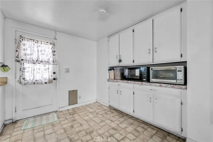 6254 Stanton, Highland, California 92346