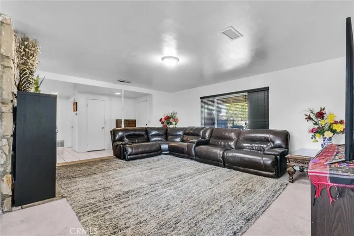 6254 Stanton, Highland, California 92346