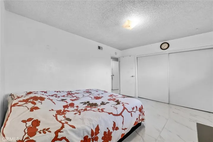 6254 Stanton, Highland, California 92346