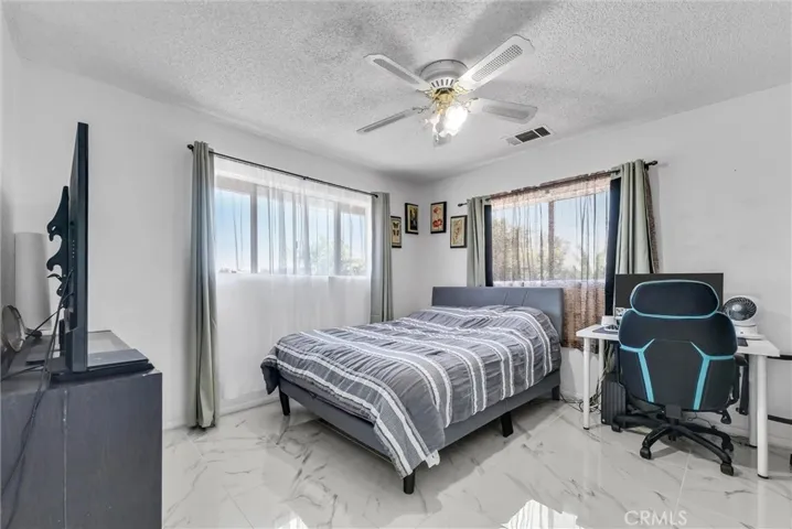 6254 Stanton, Highland, California 92346