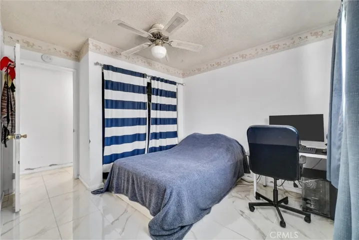 6254 Stanton, Highland, California 92346