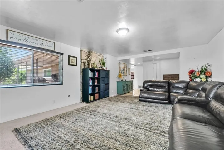 6254 Stanton, Highland, California 92346