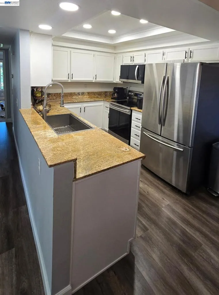 74 Carriage Way 74, Pomona, California 91766 — photo 4