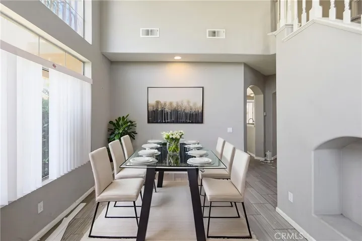 Virtually Staged