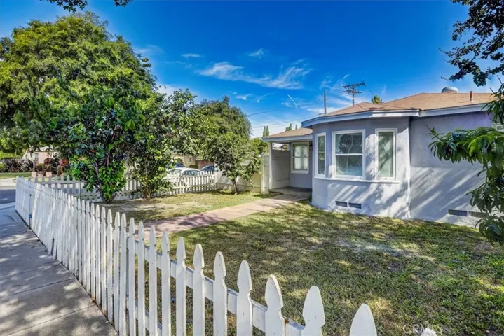 301 E Forhan Street, Long Beach, California 90805