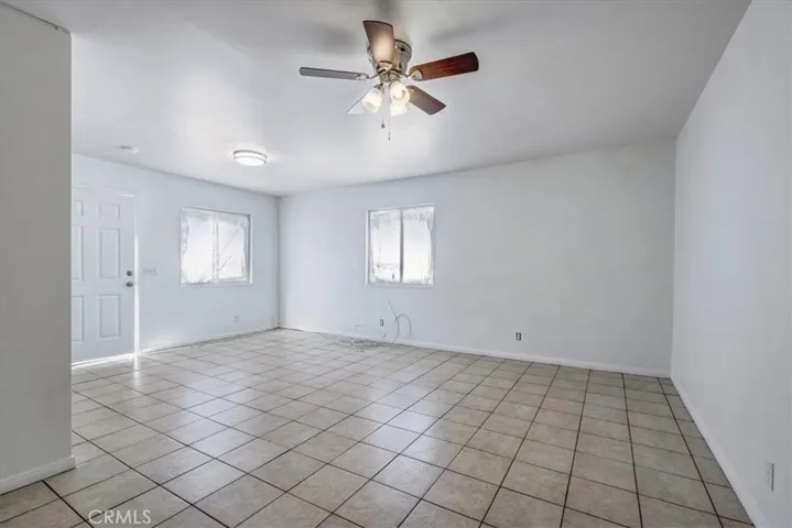 301 E Forhan Street, Long Beach, California 90805