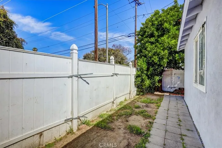301 E Forhan Street, Long Beach, California 90805