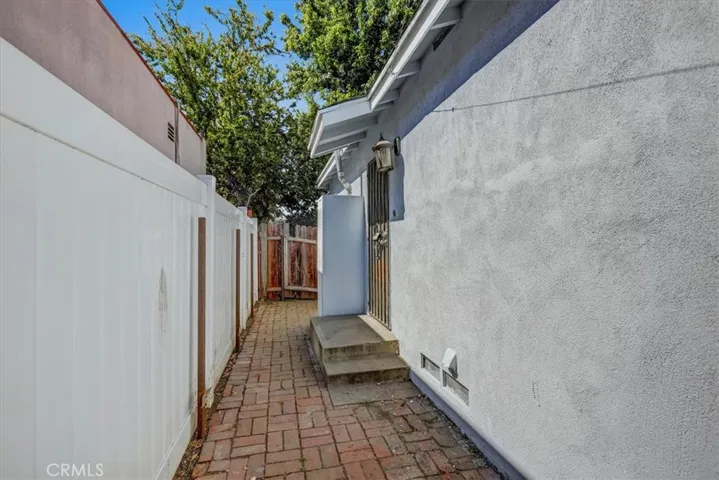 301 E Forhan Street, Long Beach, California 90805