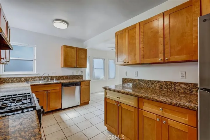 301 E Forhan Street, Long Beach, California 90805