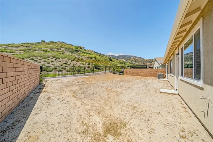 2620 Santa Fiora Drive, Corona, California 92882