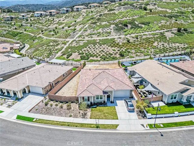 2620 Santa Fiora Drive, Corona, California 92882