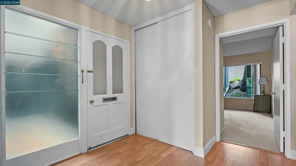 1224 Rockledge Ln 6, Walnut Creek, California 94595 — photo 4