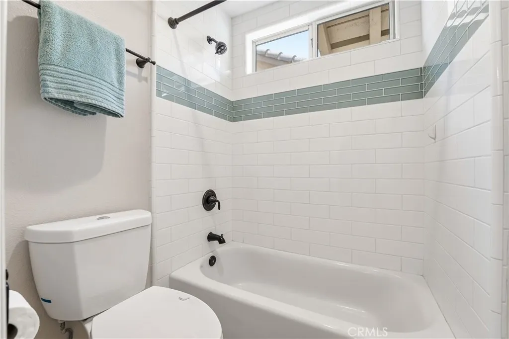 BATHROOM #3 UPSTAIRS