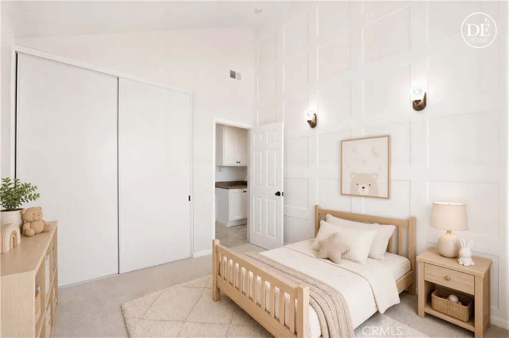 BEDROOM #1