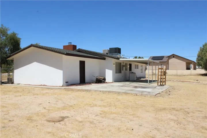 15975 Venango Road, Apple Valley, California 92307