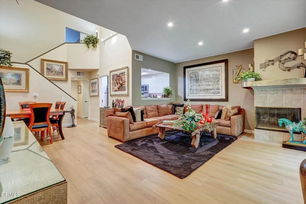 10-22337 Mission Cir-10