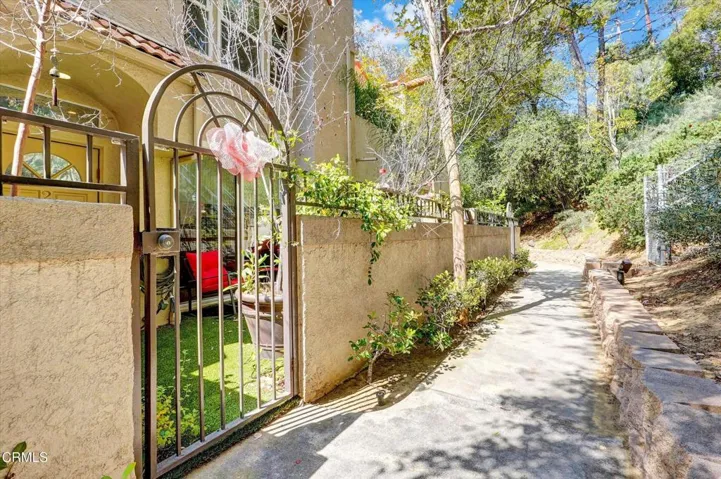 02-22337 Mission Cir-2