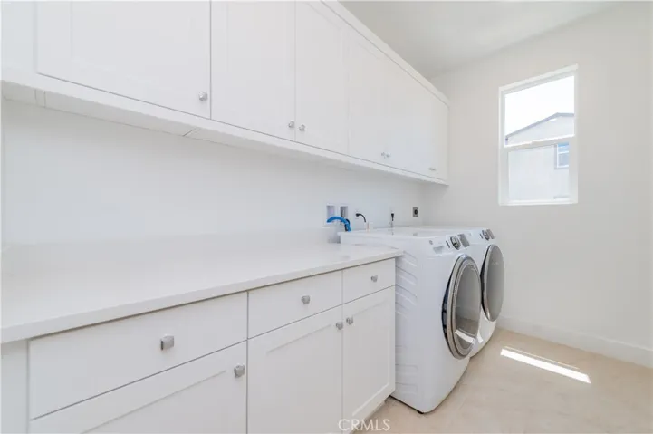 446 Lobata, Irvine, California 92618