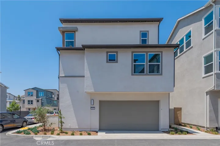 446 Lobata, Irvine, California 92618