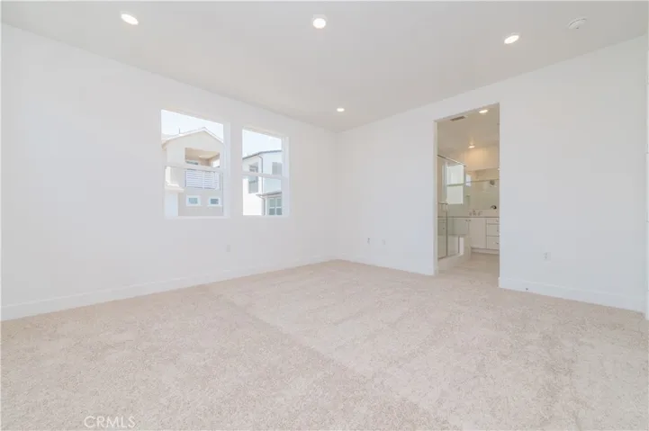 446 Lobata, Irvine, California 92618