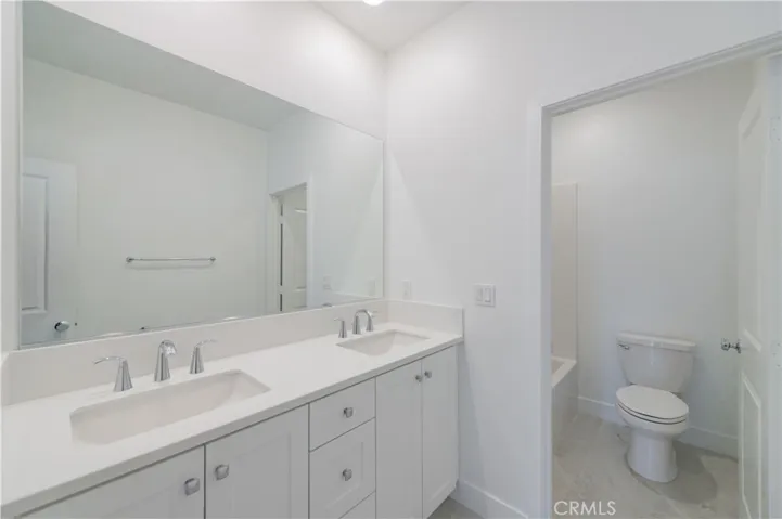 446 Lobata, Irvine, California 92618
