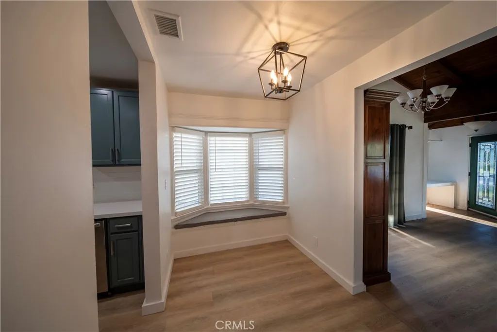 Breakfast nook or great WFH office area