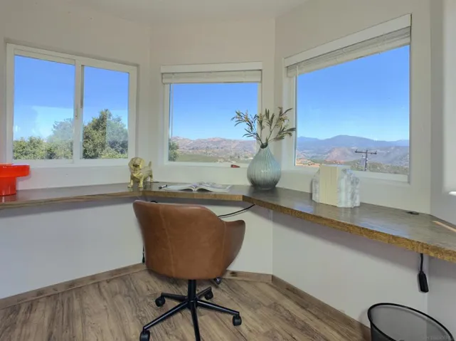 205 Highline Trail, El Cajon, California 92021
