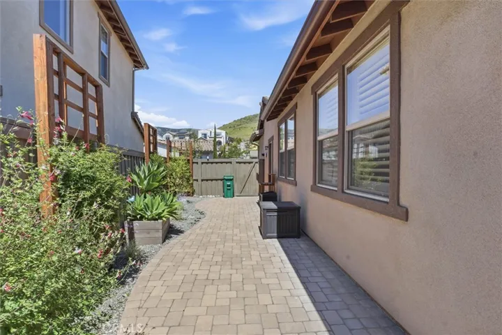 4020 Righetti Ranch Rd., San Luis Obispo, California 93401