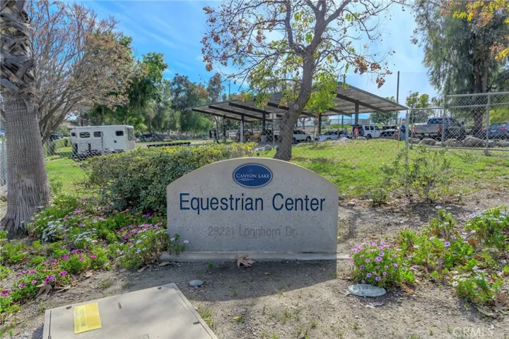 Canyon Lake Equestrian Center