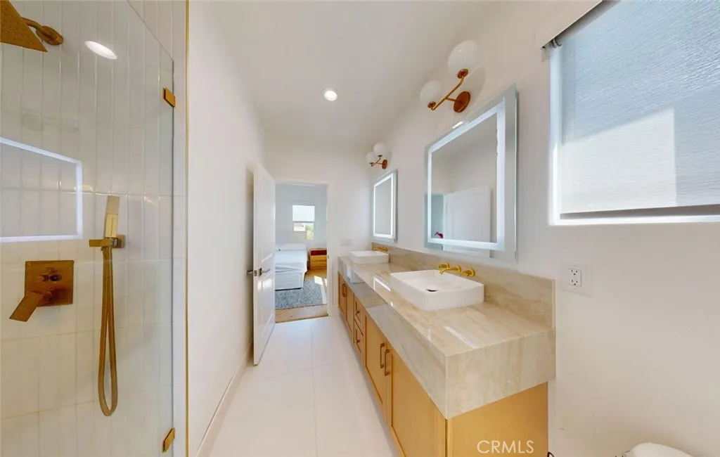 Ensuite Bathroom Vanity
