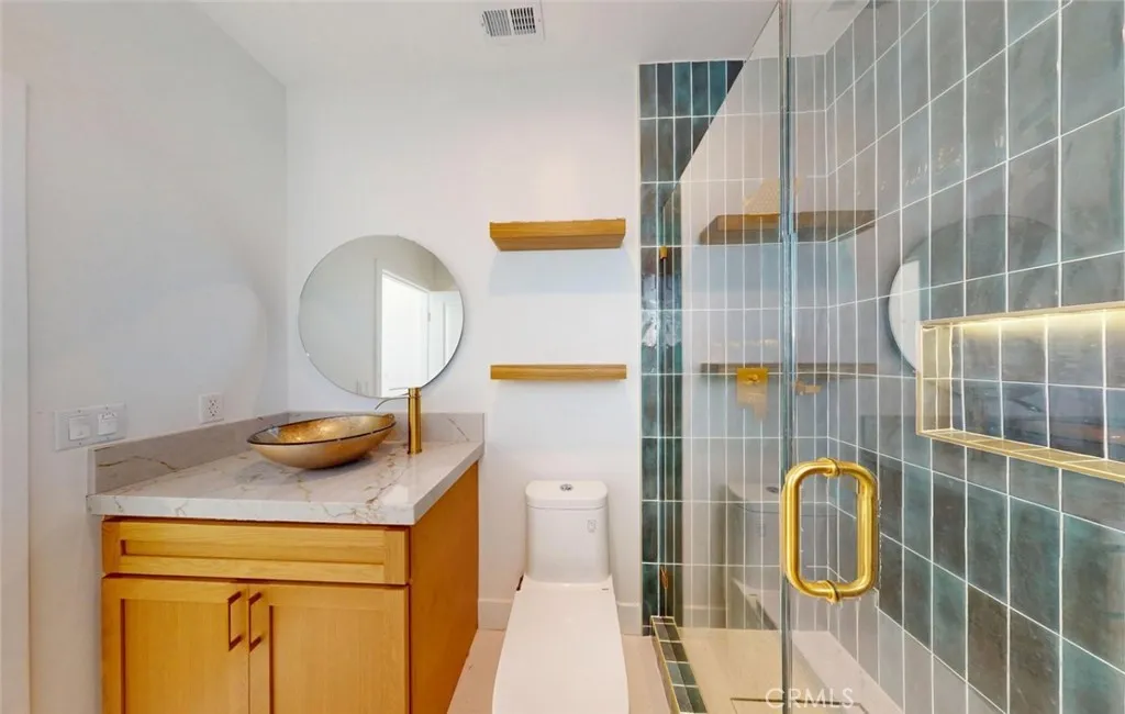 Designer Bathroom Detail