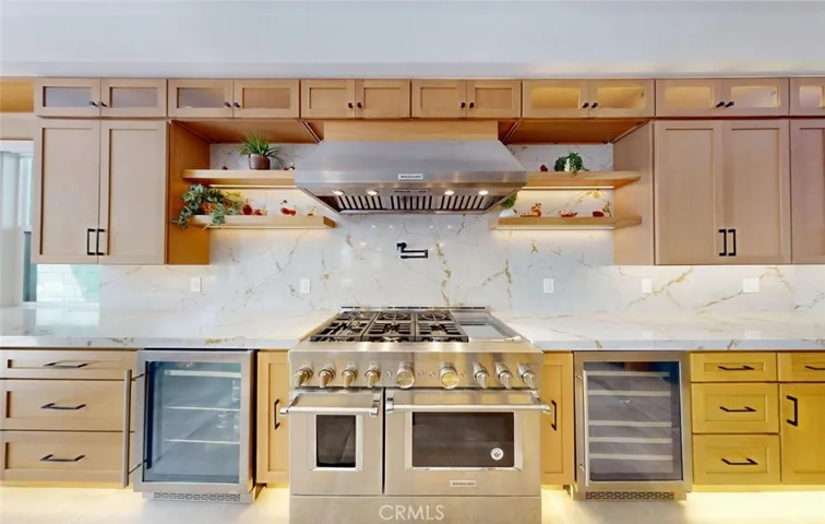 Luxury Chef’s Kitchen with Premium Appliances