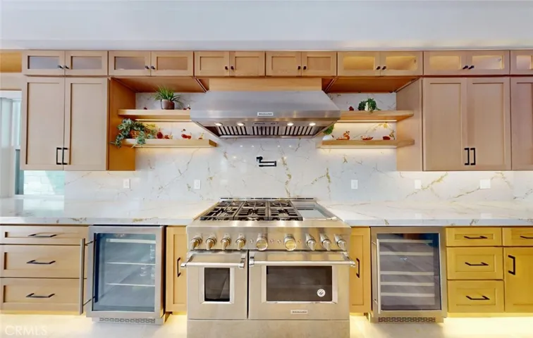 Luxury Chef’s Kitchen with Premium Appliances
