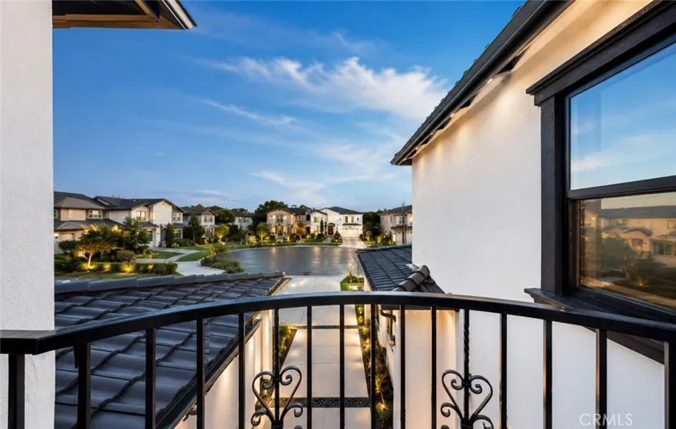 Private Balcony Overlook