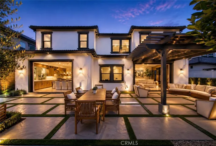 Luxury Evening Entertaining Space