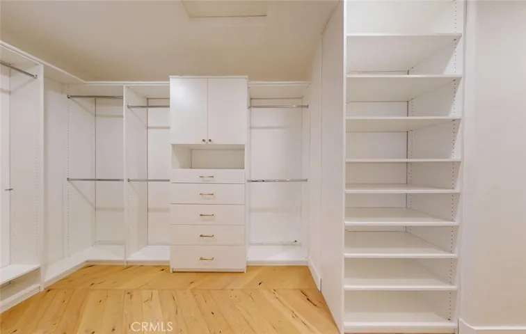 Custom Walk-In Closet