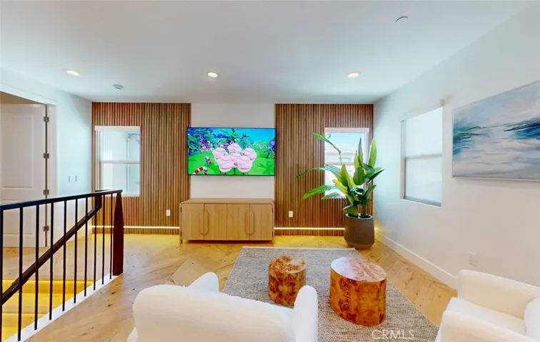 Secondary Living Area